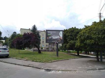 Scrolller, Scroll A in Lviv Evgena Petrusevica pl. - 272725 Photo 1