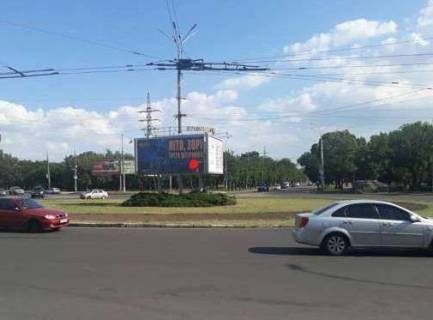 Билборд A в Николаеве, 3x6  Центральний просп. - Богоявленський просп. (Жовтневий просп.) фото 1