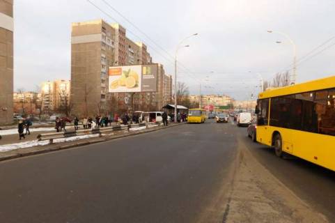 Билборд B в Киеве Оболонський просп. - Героїв Дніпра вул., ;ст. метро "Героїв Дніпра"  (в напр. Богатирської вул.) фото 1