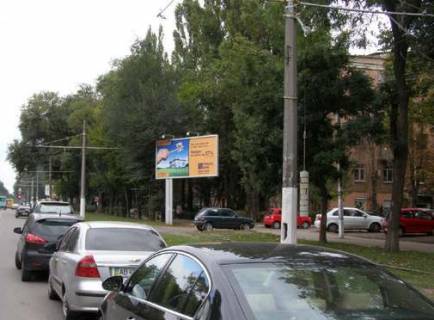 Билборд A в Одессе, 3x6  Фонтанська дорога - Аптекарський пров. фото 1