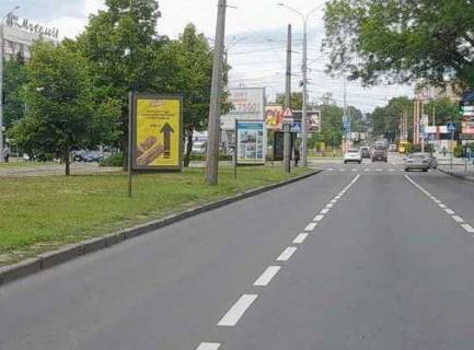 Ситилайт A в Николаеве, 1.2x1.8  Центральний просп. (Леніна просп.). - Садова вул. фото 1