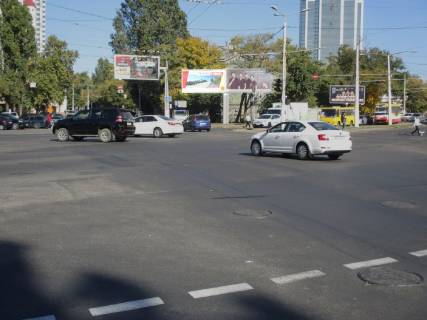 Prismatron, Prism B in Vasylivka Kanatna st. - Gagarina prosp. - Segeds'ka st. (liva) - 425033 Photo 1