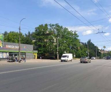 Билборд B в Чернигове, 3x6  Івана Мазепи вул. (Щорса вул.), 43 фото 1