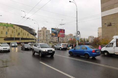 Билборд A в Киеве Оболонський просп. - Героїв Дніпра вул., ;ст. метро "Героїв Дніпра"  (в напр. станції метро) фото 1