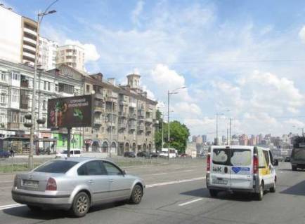 Призматрон, Призма B у Києві, 3x6  просп. Голосіївський (40-річчя Жовтня)., 48: зупинка гр.транспорту "Деміївський провулок" (у напрямку  Московської пл. ) - 271510 Фото 1