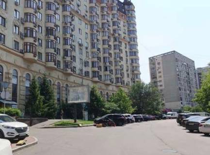 Скроллер B в Киеве, 2.3x3.14  Золотоустівська вул., 50 - 569025 фото 1