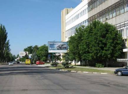 Билборд A в Херсоне, 3x6  Небесної сотні вул. (40-річчя Жовтня вул.), 31а фото 1