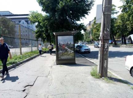 Бэклайт B в Киеве, 1.2x1.8  Верхній Вал вул., 40 зуп. "вул.Верхній Вал" фото 1