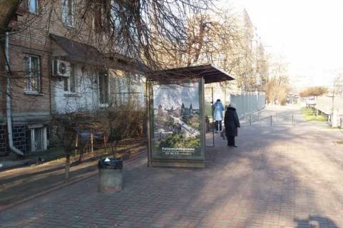 Бэклайт B в Киеве, 1.2x1.8  Михайла Бойчука вул. (Кіквідзе вул.) - Німанська вул., - зупинка гром. транспорту фото 1