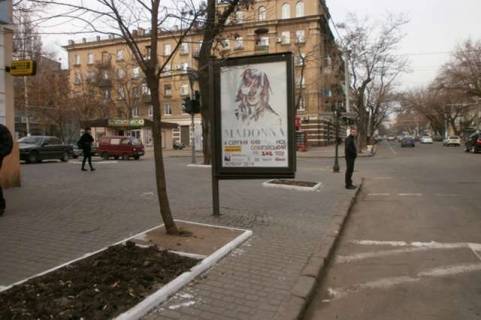 Бэклайт A в Одессе, 1.2x1.8  Велика Арнаутська вул. - Українських Героїв просп. (Олександрівський просп) фото 1