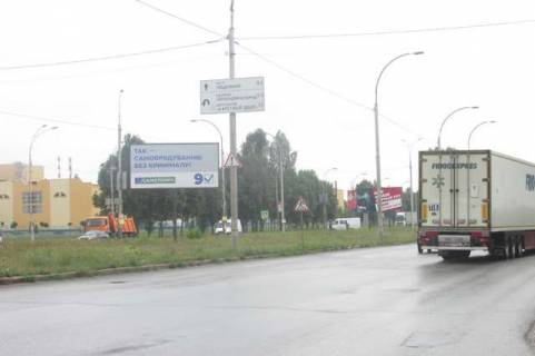 Билборд A в Киеве Академіка Заболотного вул., 35 - шлях Пирогівський вул. (Червонопрапорна вул.), 158/1, на розподілювачі (в напрямку Столичного шосе) фото 1