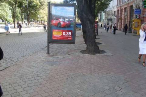 Бэклайт A в Одессе, 1.2x1.8  Дерибасівска вул., 33 - Преображенська вул. фото 1