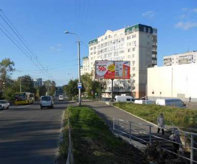 Білборд, Бігборд (Борд)  A у Рівному, 3x6  вул. Богоявленська (Черняка). - Шухевича Романа вул. Фото 1