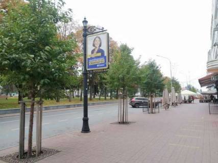 Бэклайт A в Чернигове, 1.2x1.8  Миру просп., 17 (№2) фото 1