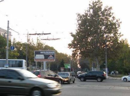 Призма A в Одессе, 3x6  Фонтанська дорога - Адміральський просп. - Артура Савельєва вул. (Черняховського). (у напрямку Овідіопольскої дороги призма) - 405015 фото 1