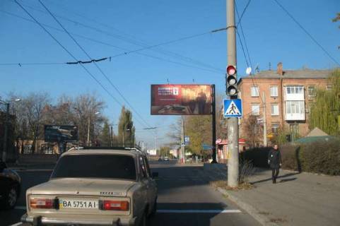 Билборд A в Васильевке, 3x6  Винниченка просп. - Калініна вул. (Калініна вул.) фото 1
