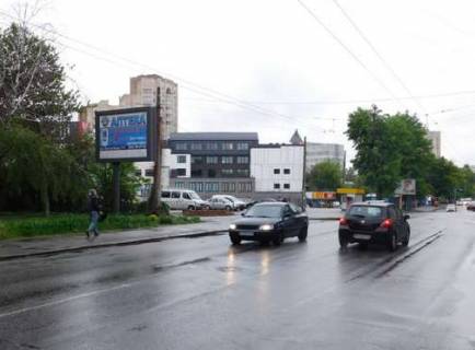 Бэклайт B в Киеве, 2.3x3.14  Овруцька вул., 2/18 фото 1