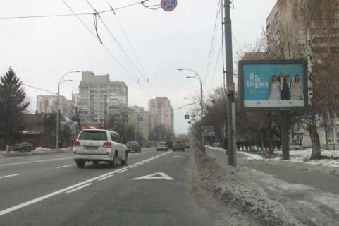 Скроллер A в Киеве Лобановського Валерія просп. (Червонозоряний просп.), 39Б (в направл. Севастопольської пл.) - 273347 фото 1