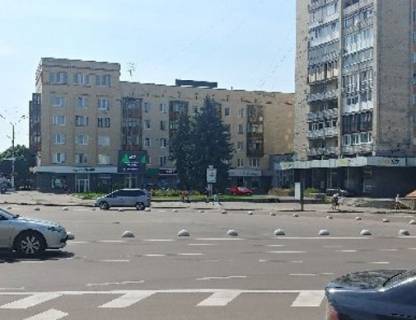 Видеоборд A в Житомире, 2.3x3.14  Перемоги вул., 1 (розширення 480х336) - 615986 фото 1