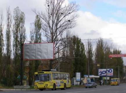 Билборд B в Полтаве, 3x6  Маршала Бiрюзова вул. - Гожулівська вул. фото 1