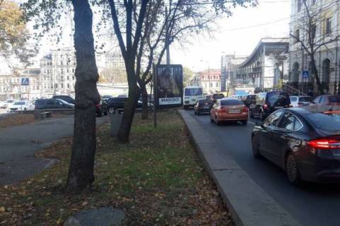 Ситилайт A в Васильевке, 1.2x1.8  Верхній Вал вул., 10, бульварна частина фото 1