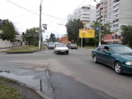 Билборд A в Васильевке, 3x6  Грушевського вул. - Надпільна вул. (Ільїна вул.) фото 1