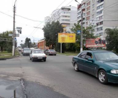 Билборд A в Черкассах, 3x6  Михайла Грушевського (Котовського) вул. - Надпільна вул. (Ільїна вул.) фото 1
