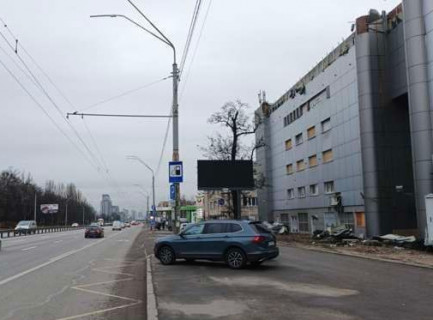 Video Billboard A in Kyiv, 3x6  Берестейський просп., 49/2 / вул.Гарматна  ((розширення 576х288)) - 652934 Photo 1