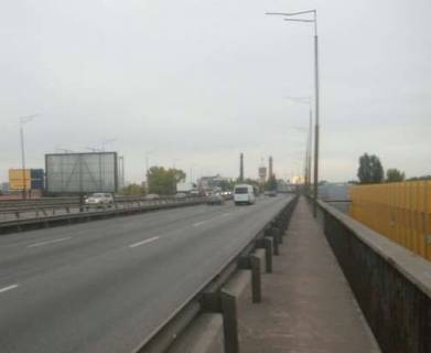 Призма A в Киеве, 3x6  Промислова вул., Південний міст; №3 (у напрямку Харківської пл. ) - 274610 фото 1