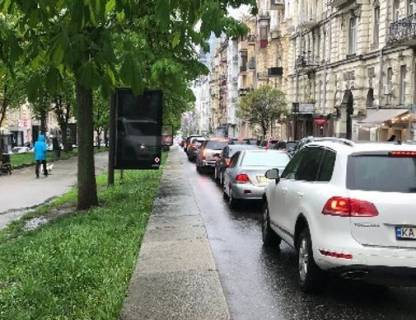 Ситилайт A в Киеве, 1.04X1.7  Антоновича вул. (Горького)., 12 фото 1