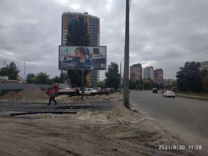 Билборд B в Васильевке, 3x6  Райдужна вул., напроти буд. 14 Апо просп.Шухевича фото 1