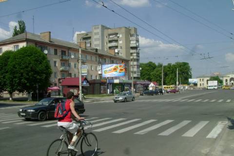 Билборд B в Васильевке, 3x6  Президента Грушевського просп., 31 - Привокзальна вул. - Привокзальна пл. фото 1