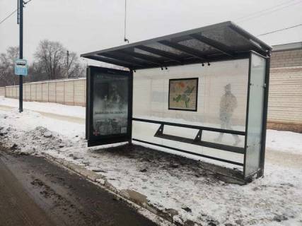 Билборд A в Васильевке, Нестандарт  Пушкінська вул., 83 (зупинка) (брендування) фото 1