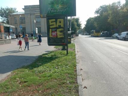 Бэклайт B в Черкассах Смілянська вул., 33 - Шевченка бульв. фото 1