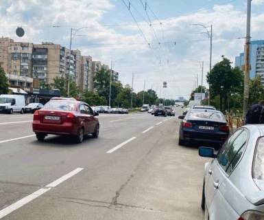 Билборд B в Киеве, 3x6  Драйзера Теодора вул., 6 фото 1