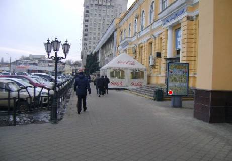 Бэклайт B в Харькове Привокзальна пл., 1 фото 1