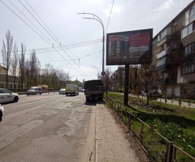 Скроллер A в Киеве, 2.3x3.14  Чоколівський бульв., 35 - Ушинського вул. - 623535 фото 1