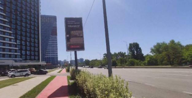 Бэклайт B в Киеве, Нестандарт  Дніпровська наб. - Здолбунівська вул. фото 1