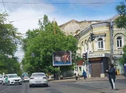 Скроллер A в Одессе, 2.3x3.14  Преображенська вул., 66 - Успенська вул. - 479195 фото 1