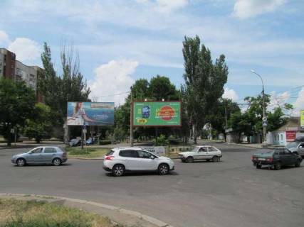 Призма A в Николаеве, 3x6  Центральний просп. (Леніна просп.) - 9 Слобідська вул. (Маршала Василевського) ., (призма) - 271401 фото 1
