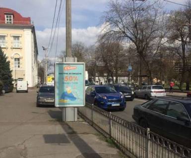 Ситилайт B в Житомире, 1.2x1.8  Михайла Грушевського вул. (Котовського вул.) - Перемоги вул., 10 фото 1