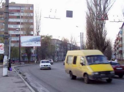 Билборд B в Сумах, 3x6  Металургів вул., 6 фото 1