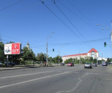 Призма B в Киеве, 3x6  Героїв полку «Азов» вул. (Маршала Малиновського)., 12 - Добрининська вул. - 624120 фото 1