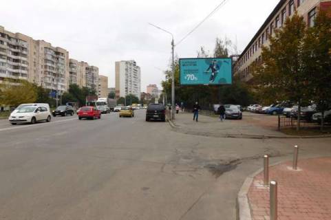 Призма A в Васильевке, 3x6  Автозаводська вул., 2 - 421446 фото 1