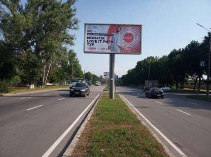 Призма A в Васильевке, 3x6  Київська вул. (виїзд з міста в бік Києва, призма) - 426974 фото 1