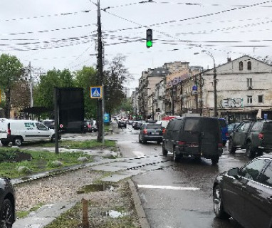 Видеоборд A в Киеве, 1.2x1.8  Нижній Вал вул., 27-29 - 663255 фото 1
