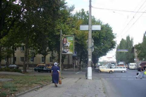 Бэклайт B в Николаеве, 1.2x1.8  Аркасівська вул. (Пушкінська) . - Адміральська вул. фото 1