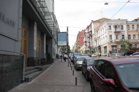 Бэклайт B в Киеве, 1.2x1.8  Прорізна вул., 17 фото 1