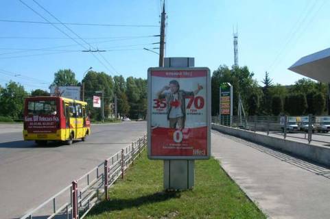 Беклайт A у Тернополі, 1.2x1.8  Злуки просп. - Збаразька вул., 18 Фото 1