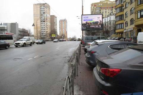 Видеоборд A в Васильевке, 2.3x3.14  Чорновола В`ячеслава вул., 29 А (ТТ 6.8 352х484) - 421894 фото 1